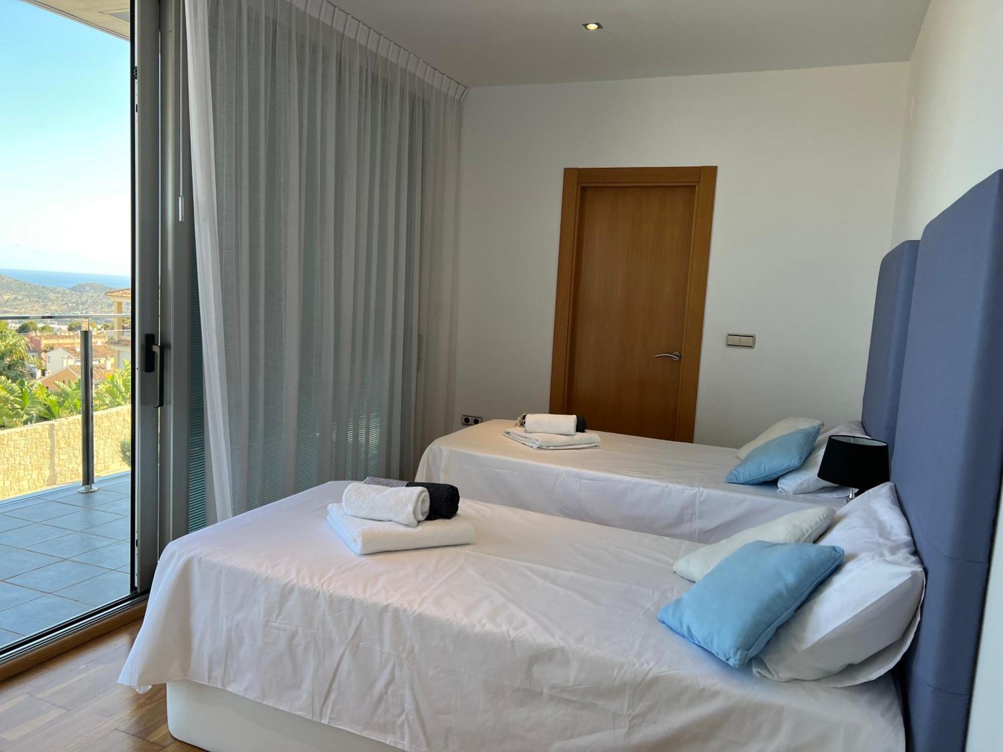 Villa Altos De Finestrat Esterno foto